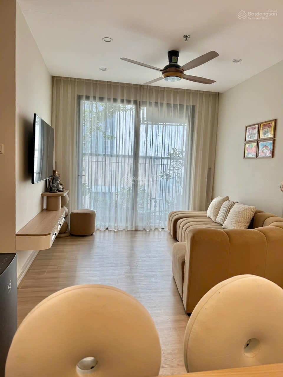 Chính chủ bán căn 3 pn full đồ như ảnh chuẩn 100%, đồ như mới toà S2.01, hướng mát LH 0987 770 ***