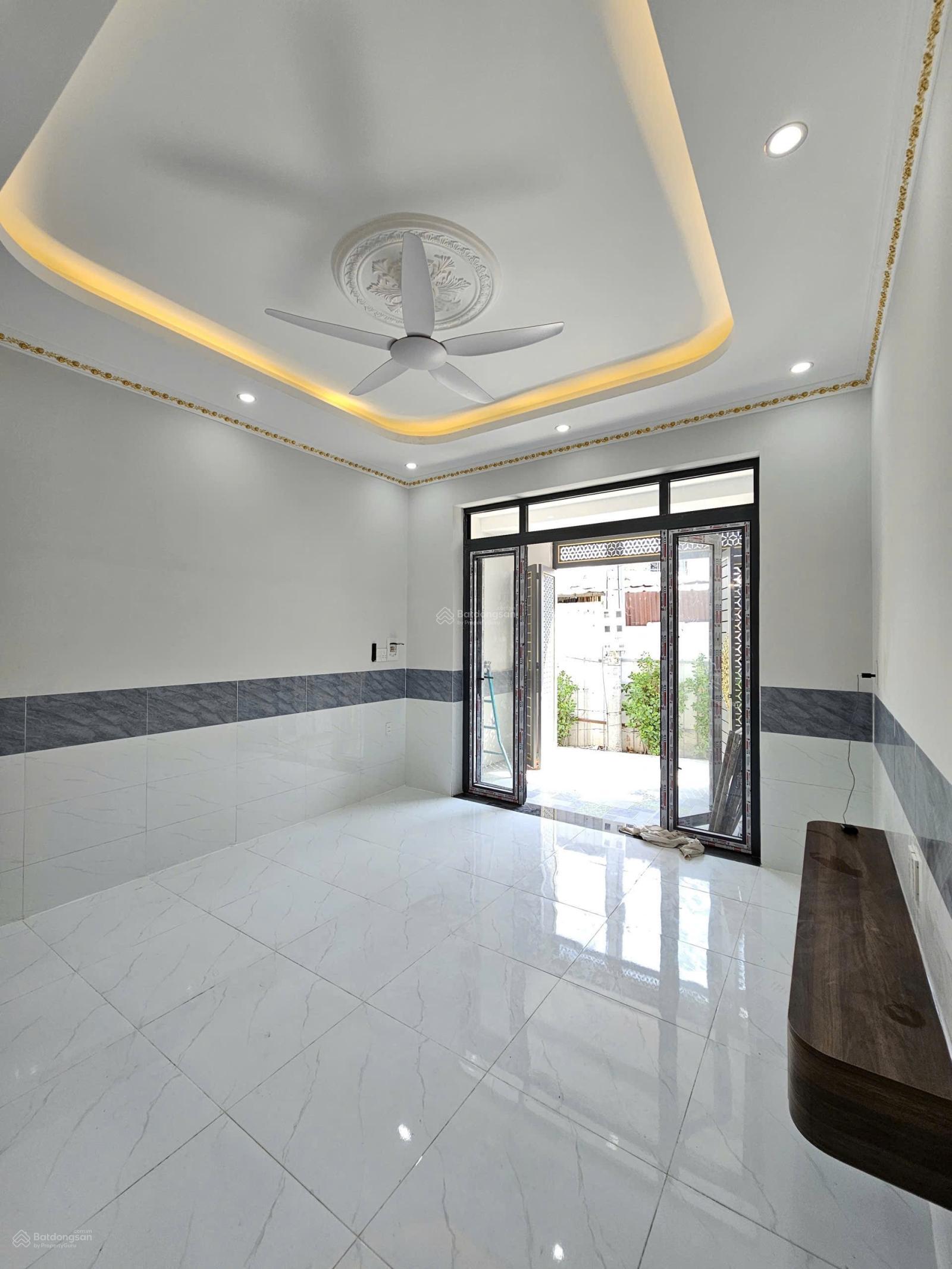 2.2 tỷ/ Bán nhà 1 trệt 1 lầu cách đường Phạm Văn Diêu p.Tân Hạnh Tp.Biên Hòa. Giáp ranh Tp Dĩ An