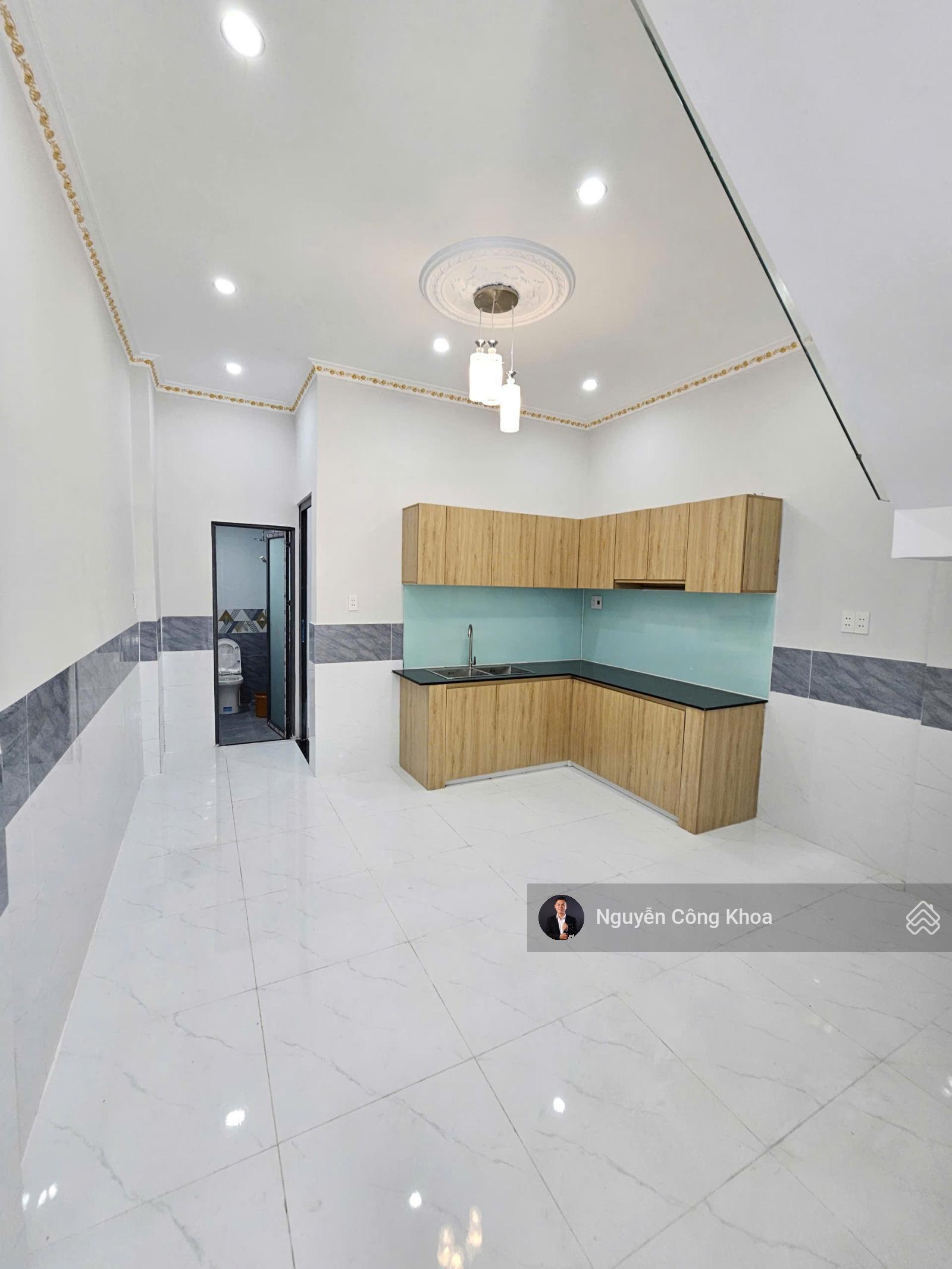 Bán nhà 1 trệt 1 lầu 2,2 tỷ TL, phòng ngủ dưới, gần ngã 3 Tân Hạnh 500m, P.Tân Hạnh, Tp.Biên Hòa