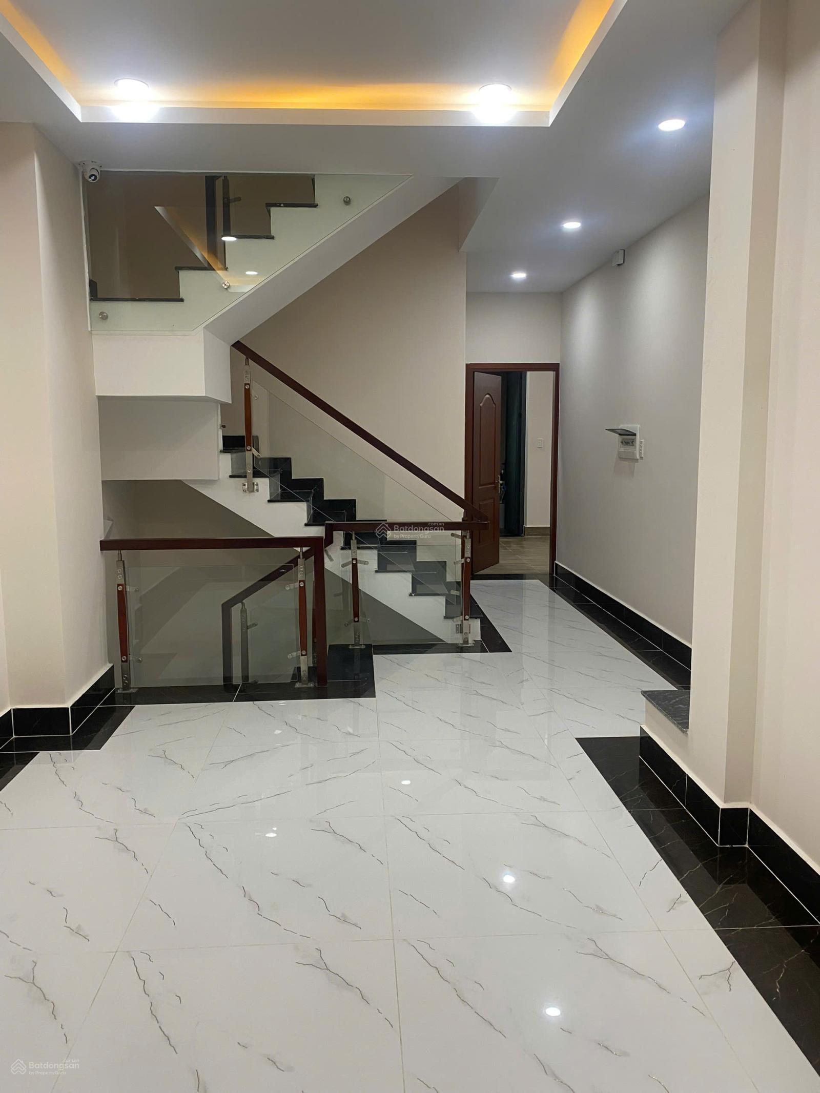 Chủ Nhà Cần Bán Nhà Liên Kế Mystery Villas 7x18 (126m2), 3 Lầu, Giá 36 tỷ - P. Bình Trưng, Quận 2.