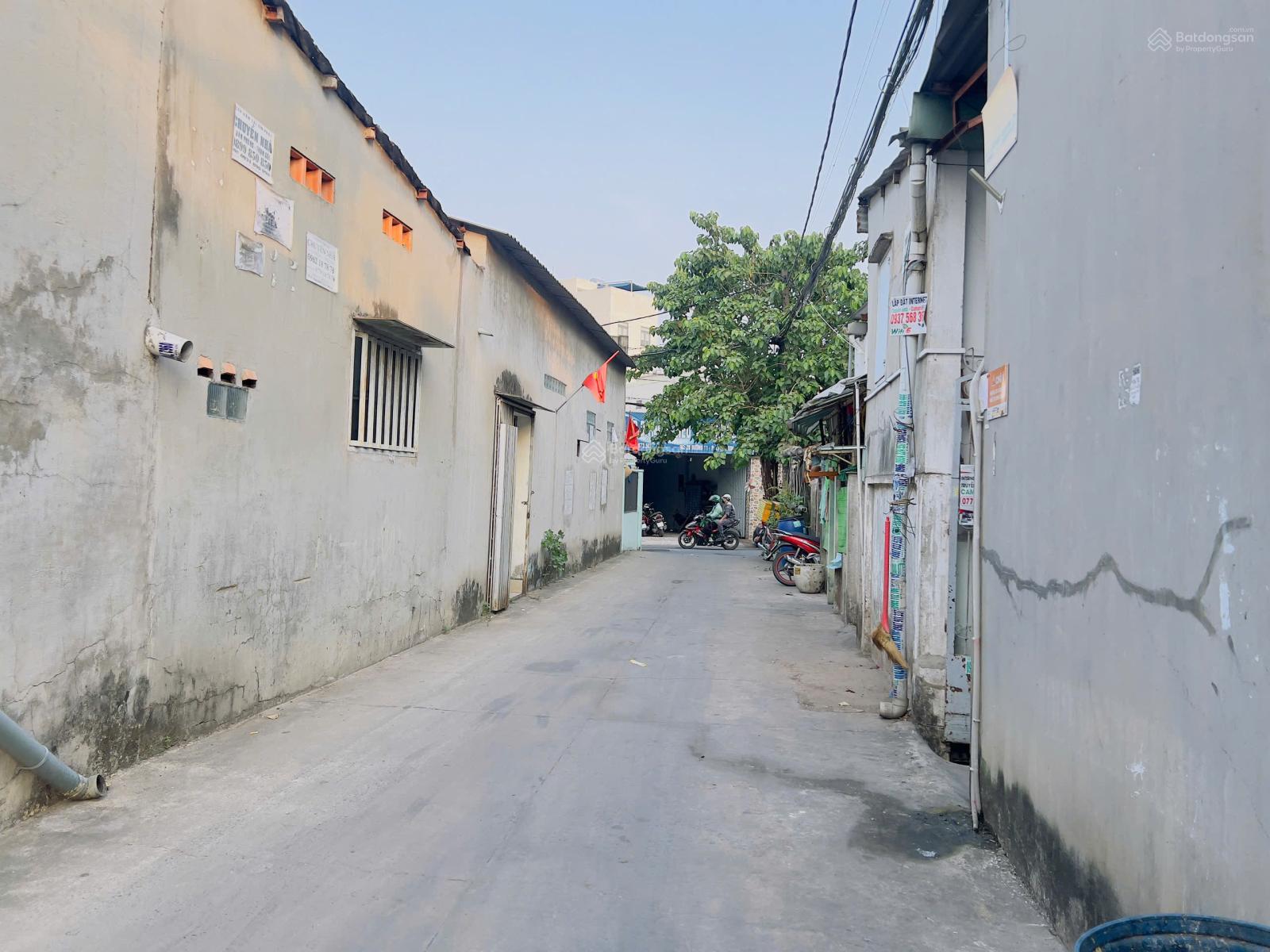 Nhà HXH ngang 5m chỉ hơn 5 tỳ, 5,39 tỷ, 88m2, 3PN, 1WC, pháp lý đầy đủ Nhà HXH ngang 5m chỉ hơn 5 tỳ, 5,39 tỷ, 88m2, 3PN, 1WC, pháp lý đầy đủ