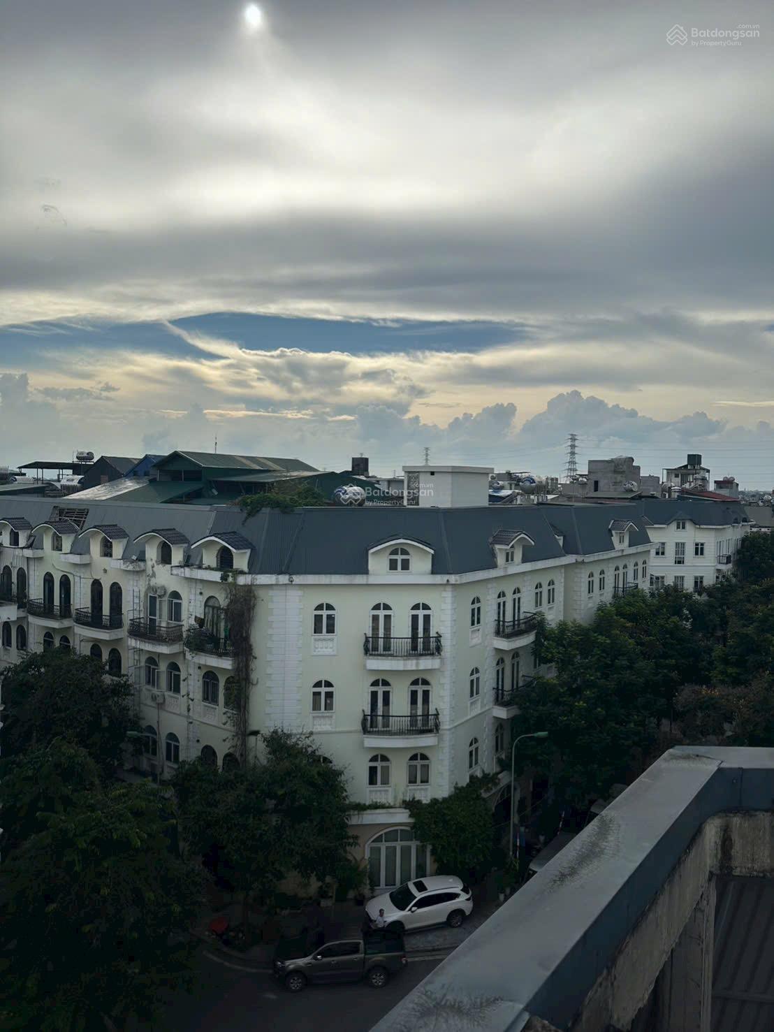 Bán đấu giá Mả Trâu Đông La hàng xóm khu đô thị Đô Nghĩa giá 155tr/m2. Lh 0983 477 ***