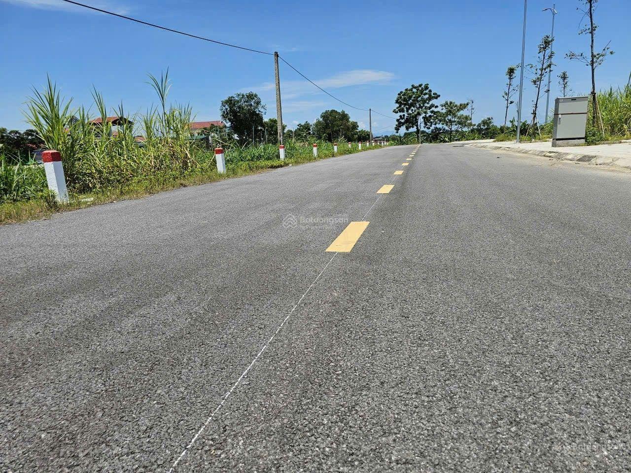 Cần bán lô đất đẹp tại Thành Hưng Thạch Thành Cần bán lô đất đẹp tại Thành Hưng Thạch Thành