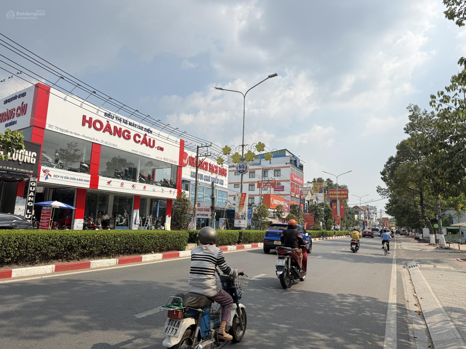 Căn nhà 5 tầng ngang 6m mT Nguyễn an Ninh vị trí đắc địa trung tâm kế các Ngân hàng. Hiếm có