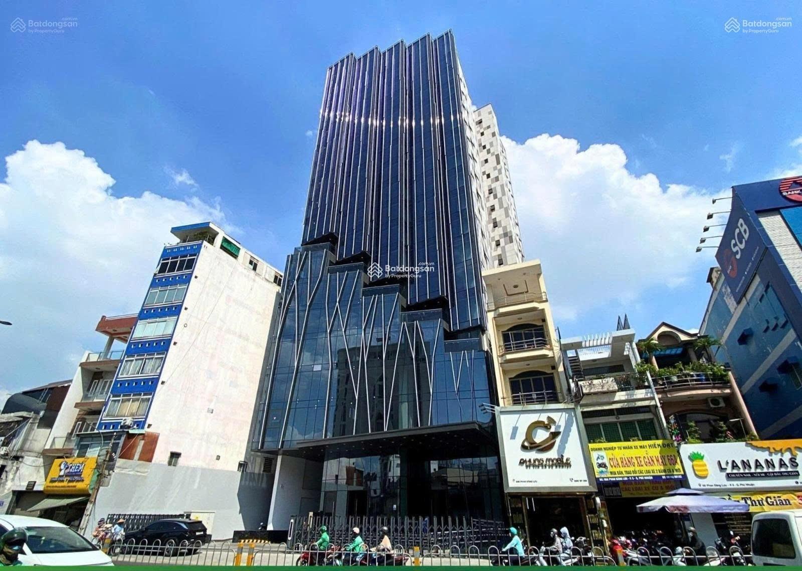 Chuyển nhượng tòa nhà MT Phan Đăng Lưu, P5, Q. Phú Nhuận. 4 hầm, 16 lầu. HĐT 3.5 tỷ/tháng