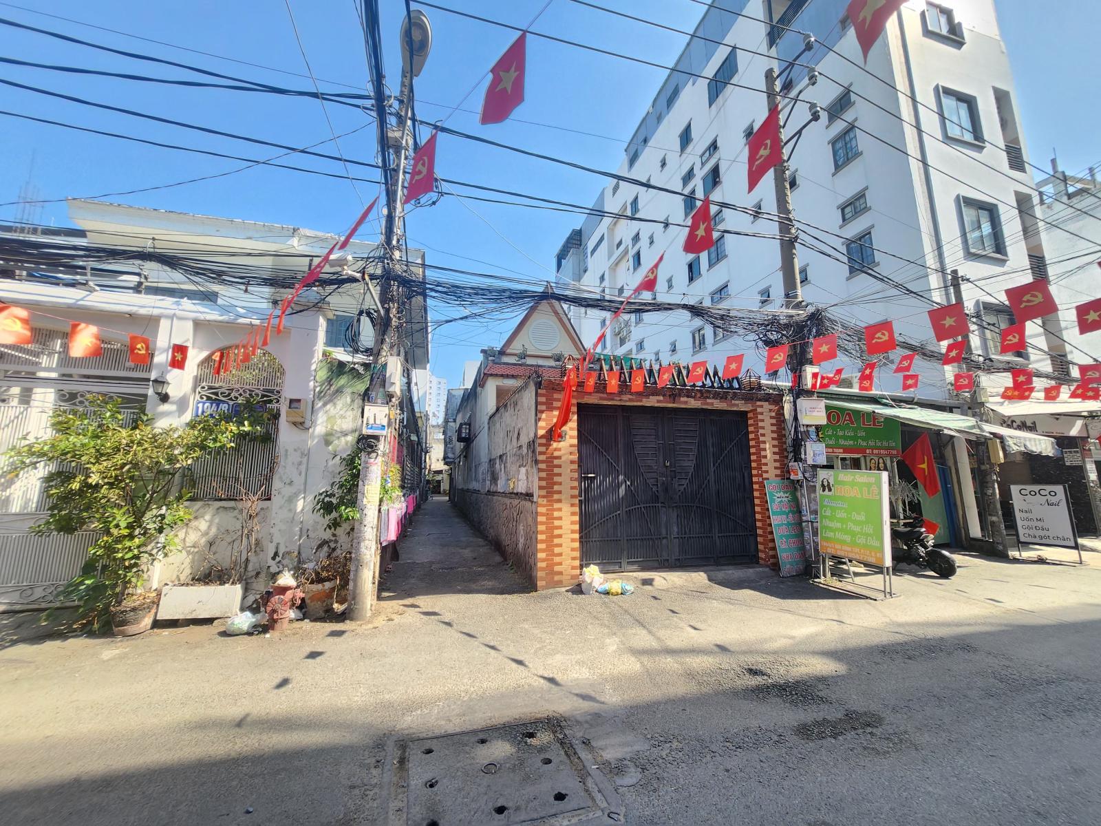 CHÍNH CHỦ BÁN NHÀ GÓC 2MT 194/6 BÙI ĐÌNH TÚY, BÌNH THẠNH. DT 4,3X25 CN 88m2 GIÁ RẺ. LH 0901 686 ***. CHÍNH CHỦ BÁN NHÀ GÓC 2MT 194/6 BÙI ĐÌNH TÚY, BÌNH THẠNH. DT 4,3X25 CN 88m2 GIÁ RẺ. LH 0901 686 ***.