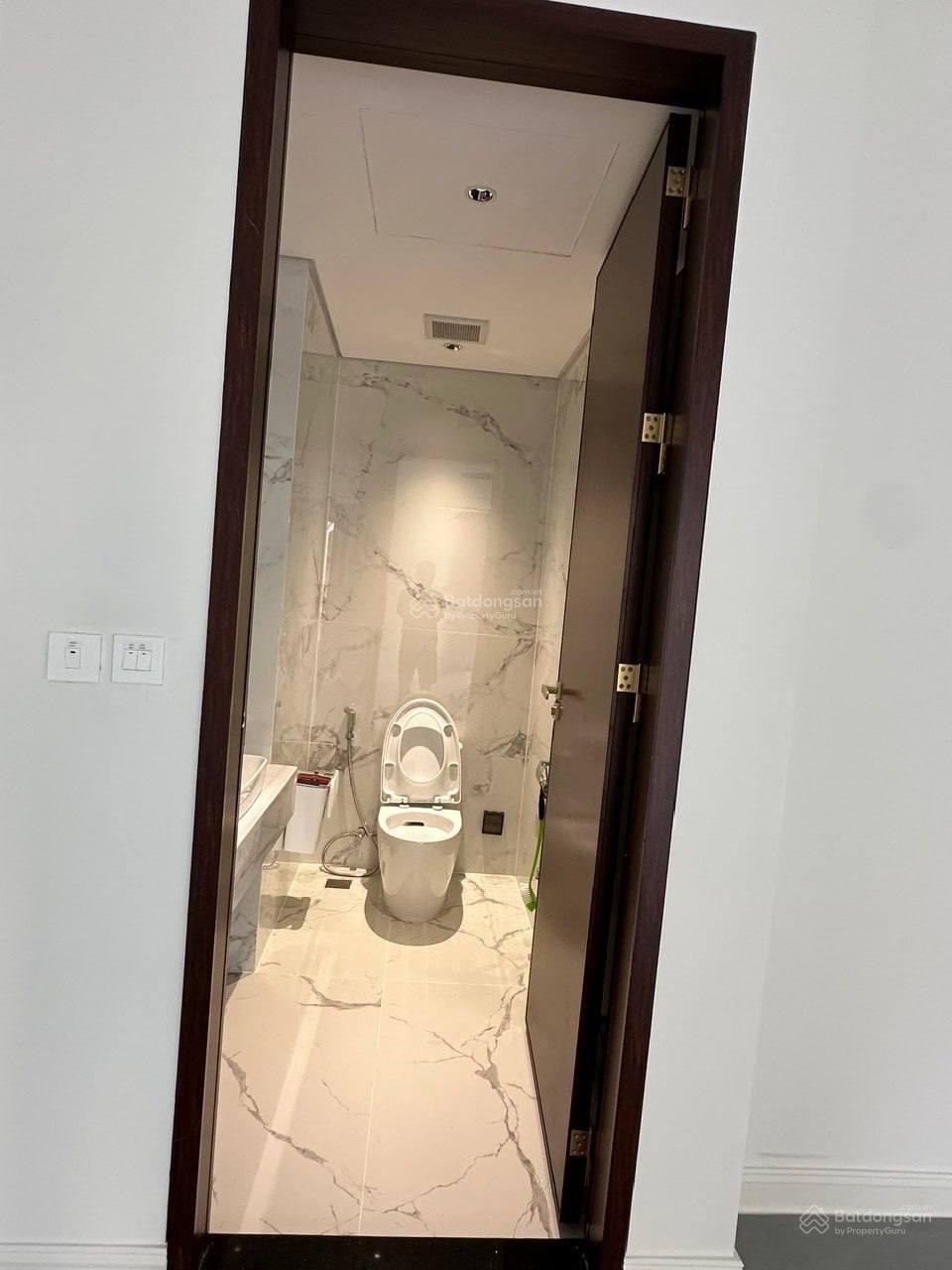 Cho thuê nhà rẻ và đẹp võ chí công ,tây hồ hà nội