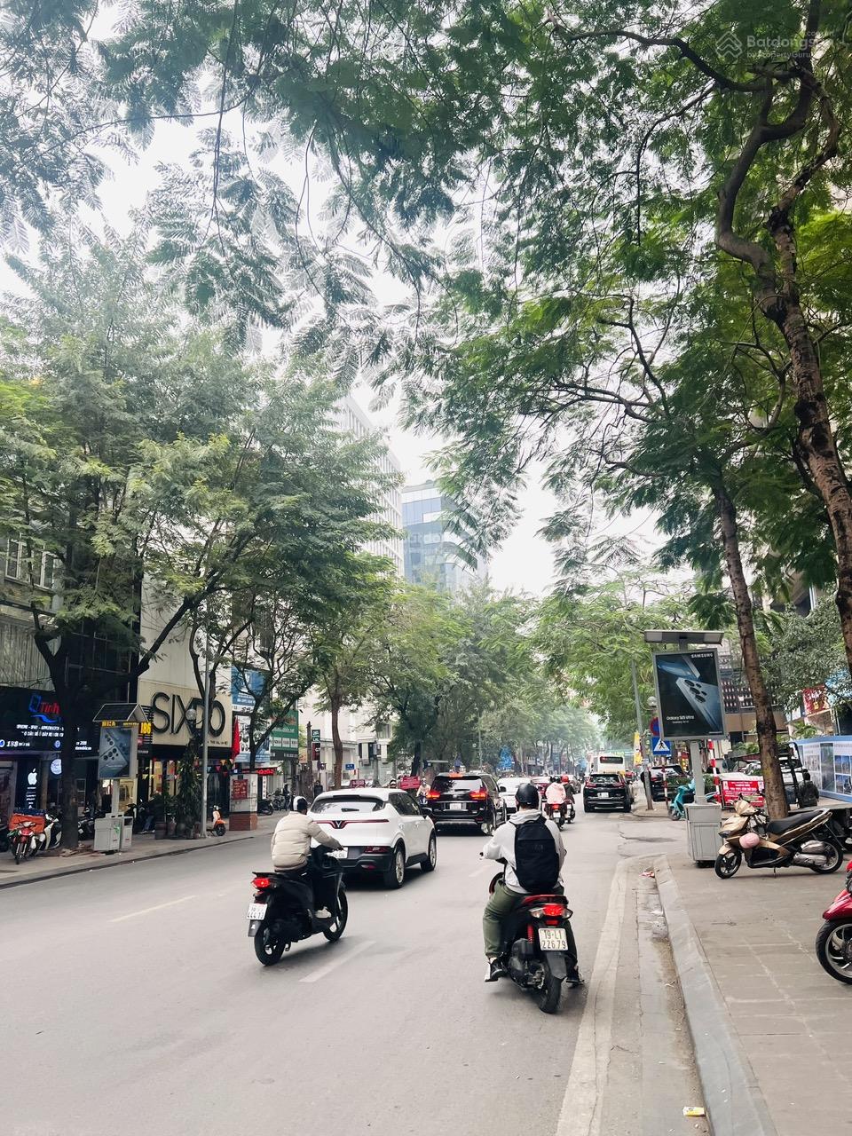 HIẾM! Bán tòa nhà phố Lê Văn Lương  88m²  8 tầng thang máy  giá tốt 54 tỷ