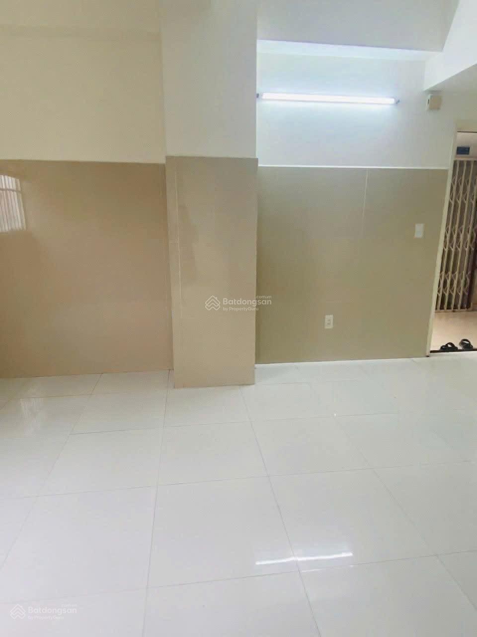 Bán căn hộ chung cư Lê Thành Tân Tạo, 800 triệu, 37,5 m2, hàng hiếm tại Tân Tạo, Bình Tân