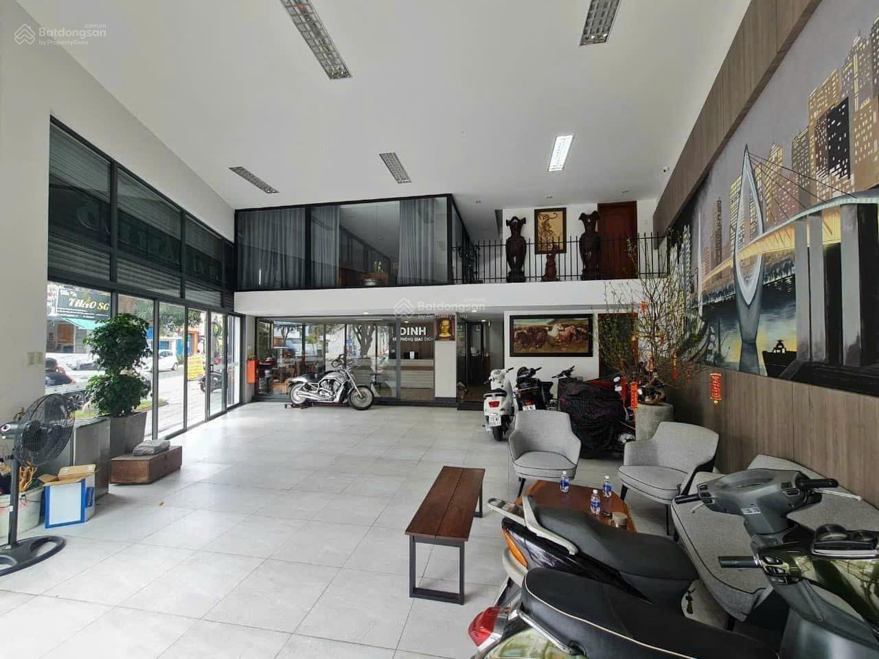 Toà 5 tầng mặt tiền đường Trần Nhật Duật giao Trần Nguyên Hãn ( ôm góc dài 20m ) Giá: 45 tỷ