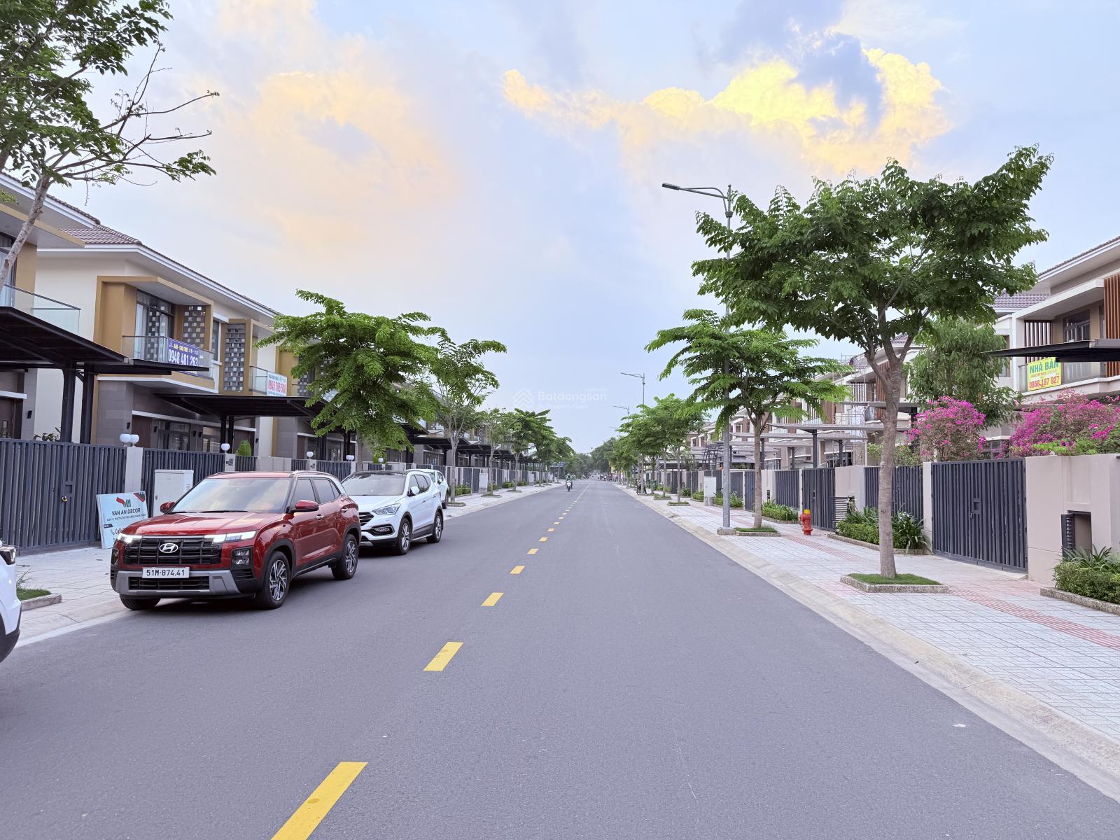 CHỦ BÁN BIỆT THỰ SONG LẬP 168M2/4PN FULL NỘI THẤT Ở KĐT SUNCASA CENTRAL CÓ SẴN HĐ THUÊ 21TRIỆU