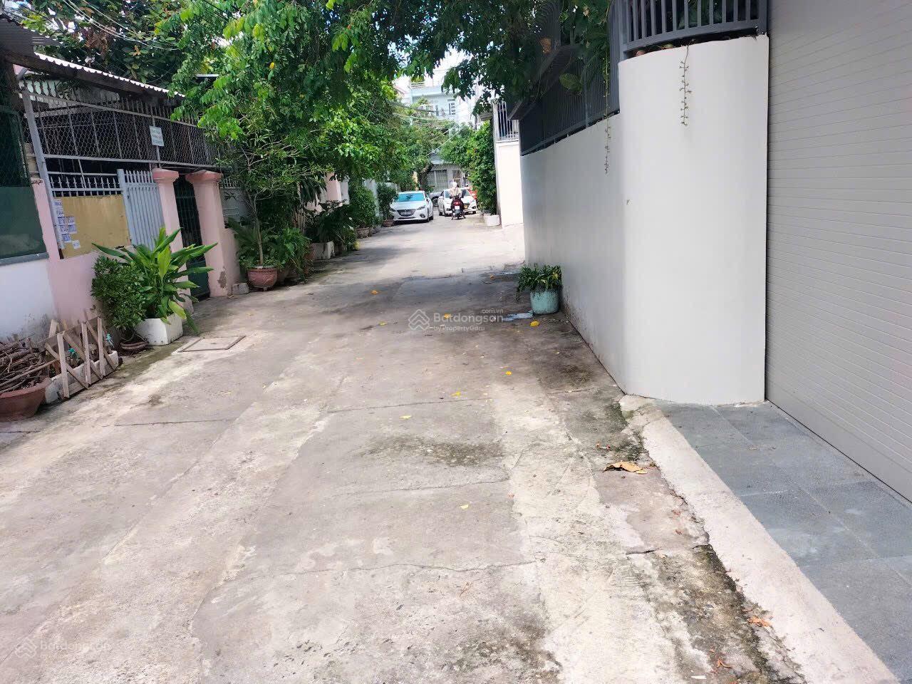 Bán nhà 3 tầng đường 7m khu vực Phước Long giá 11 tỷ