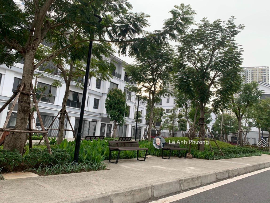 Chính chủ cần bán căn góc tại Gamuda. Nhà thô, giá 48.5 tỷ. LH : 0941 670 *** Chính chủ cần bán căn góc tại Gamuda. Nhà thô, giá 48.5 tỷ. LH : 0941 670 ***