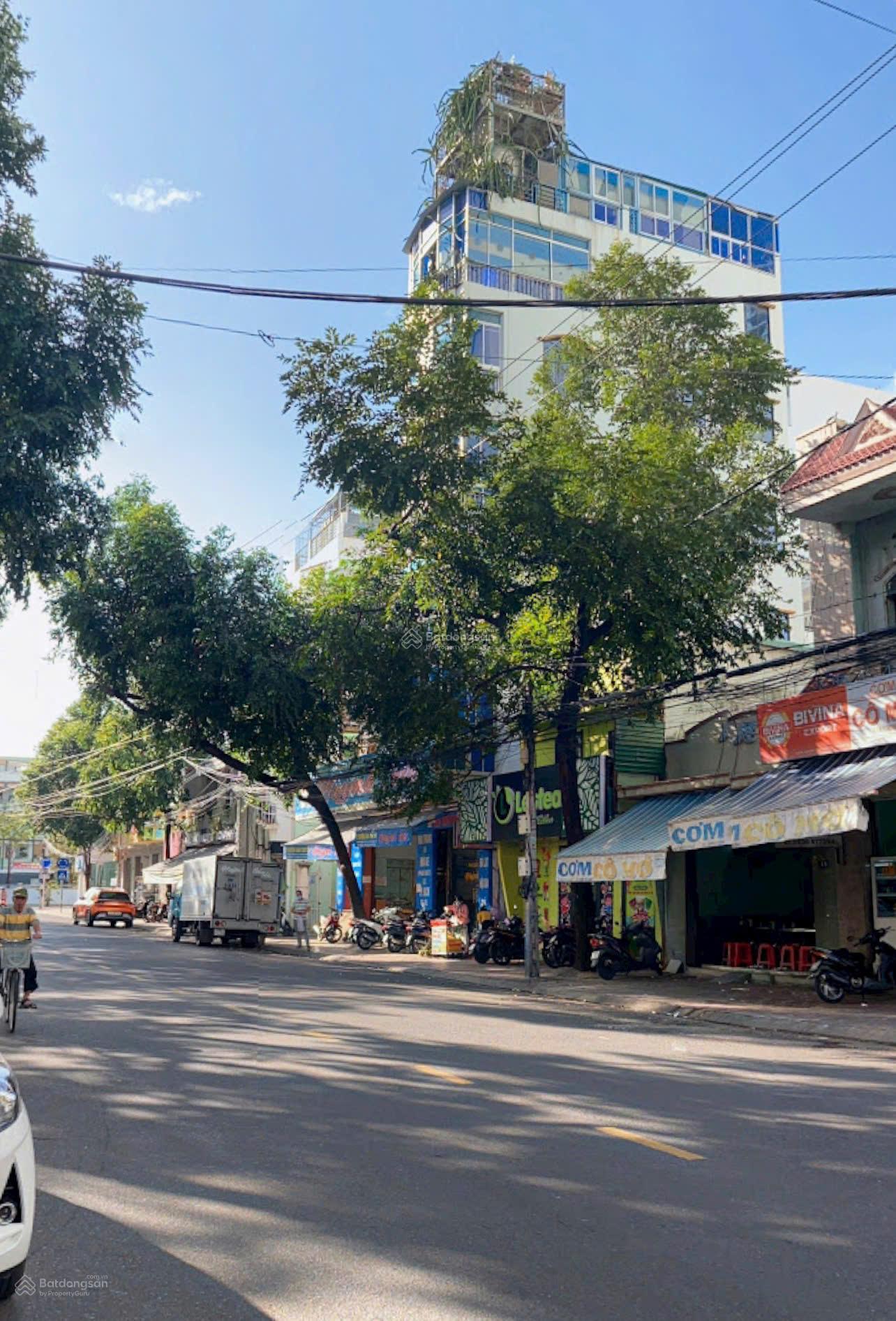 Nhà 2 tầng Nguyễn Chánh _ vị trí siêu hiếm* cách biển Trần Phú và Quảng Trường: 300m. Giá: 35 tỷ