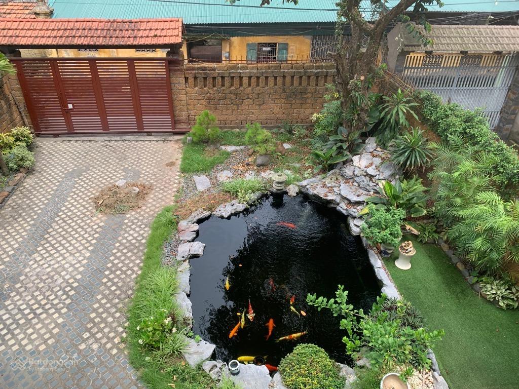 Bán biệt thự Tây Hồ 376m2, sát Ciputra, 4 tầng sân vườn cực đẹp, gara vài ô tô, 74 tỷ