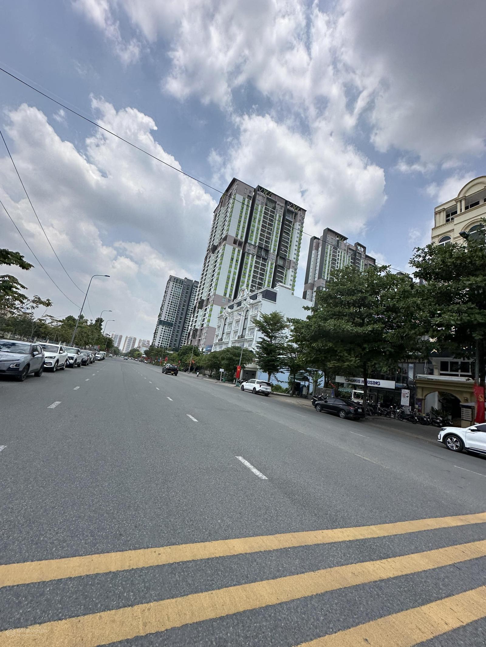 Duy nhất 1 nền Thế kỉ 21 ngang 5m DT 102.7m2 (5m x 20.5m) Giá 20 tỷ 4 xây hầm 4 tầng sát sông