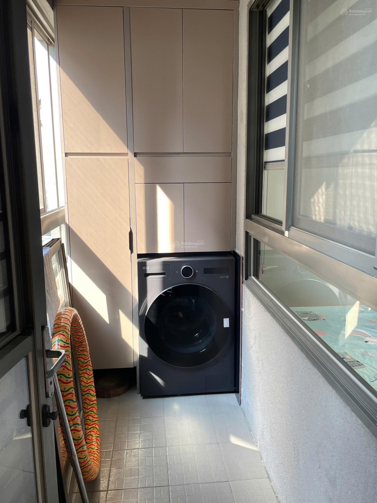 Chính chủ bán nhanh căn hộ Dockland Sài Gòn - 116m2 - 3PN - Full NT đẹp cao cấp Mới 100%. Giá tốt