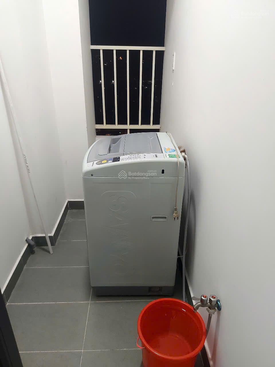 Cần bán gấp căn 2pn-62m2. tầng trung hướng về Sài Gòn giá bán nhanh 1,45 tỷ. sổ sẵn