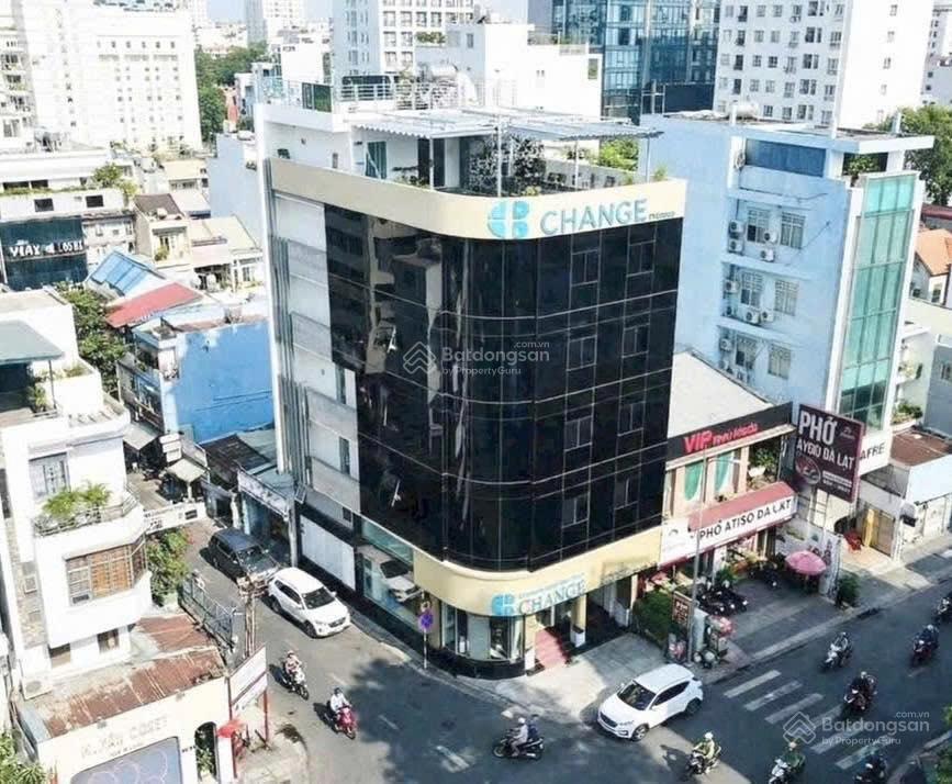 Cho thuê tòa nhà Góc 2 mặt tiền Ngay Trung Tâm Quận 3 với 1000M2 sàn