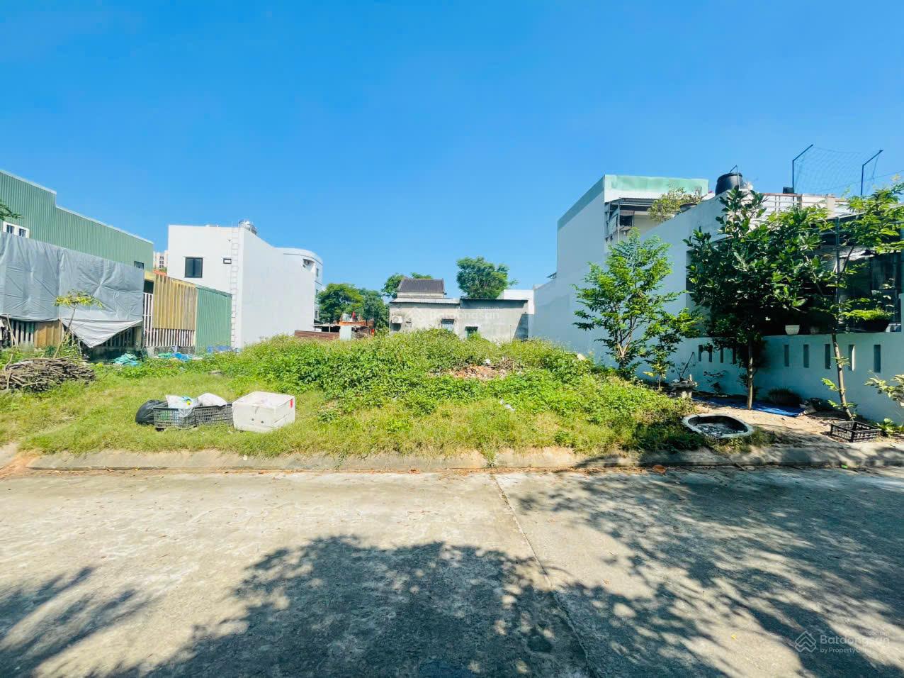 Bán lô 100m2 mặt tiền Nguyễn Chu Sĩ đông nam hiếm có. Vị trí gần Mê Linh hồ Bàu Tràm, Liên Chiểu!