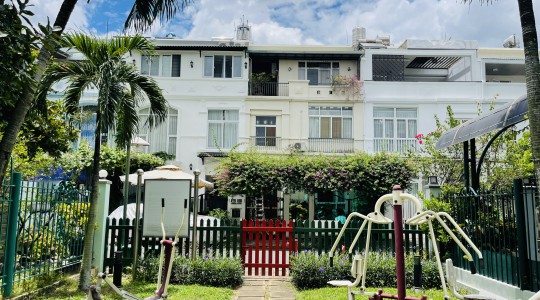 Định Cư Nước Ngoài Chính Chủ Biệt Thự Liền Kề Hưng Thái Phú Mỹ Hưng - 7x18m Giá tốt nhất khu 31 Tỷ