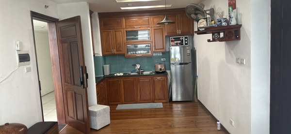 Cho thuê NR 3PN, 3WC tại ngõ Ao Dài, đê tô hoàng giá tốt, 8 triệu, 36m2, p Bạch Mai, Q.Hai Bà Trưng