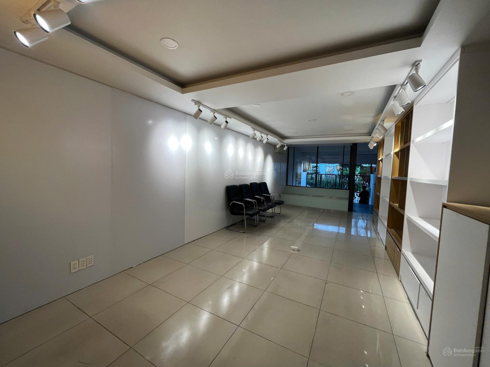 Em Quân! Cho thuê nhà nguyên căn 3 tầng ngay An Phú - An Khánh Quận 2! Giá 40tr/tháng!