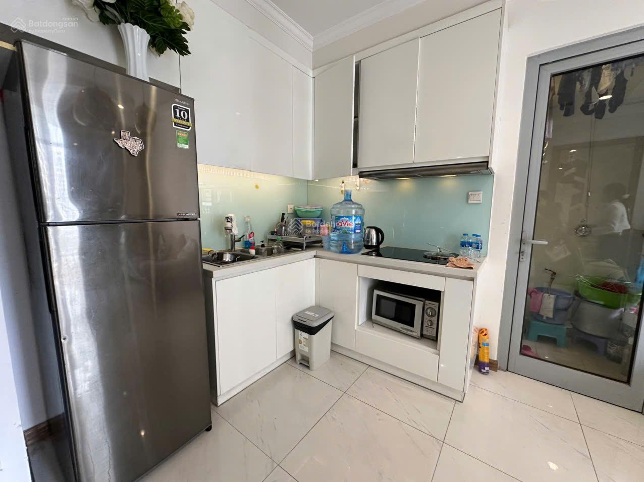 Bán CC 2PN + 2WC tại Vinhomes Central Park, 9,5 tỷ, 65m2, Hot!