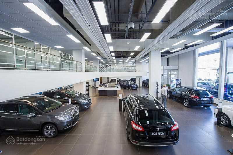 Cho thuê nhà mặt phố Lê Văn Lương, mặt tiền 8m, dt 242m2, giá ưu đãi kèm nhiều tiện ích