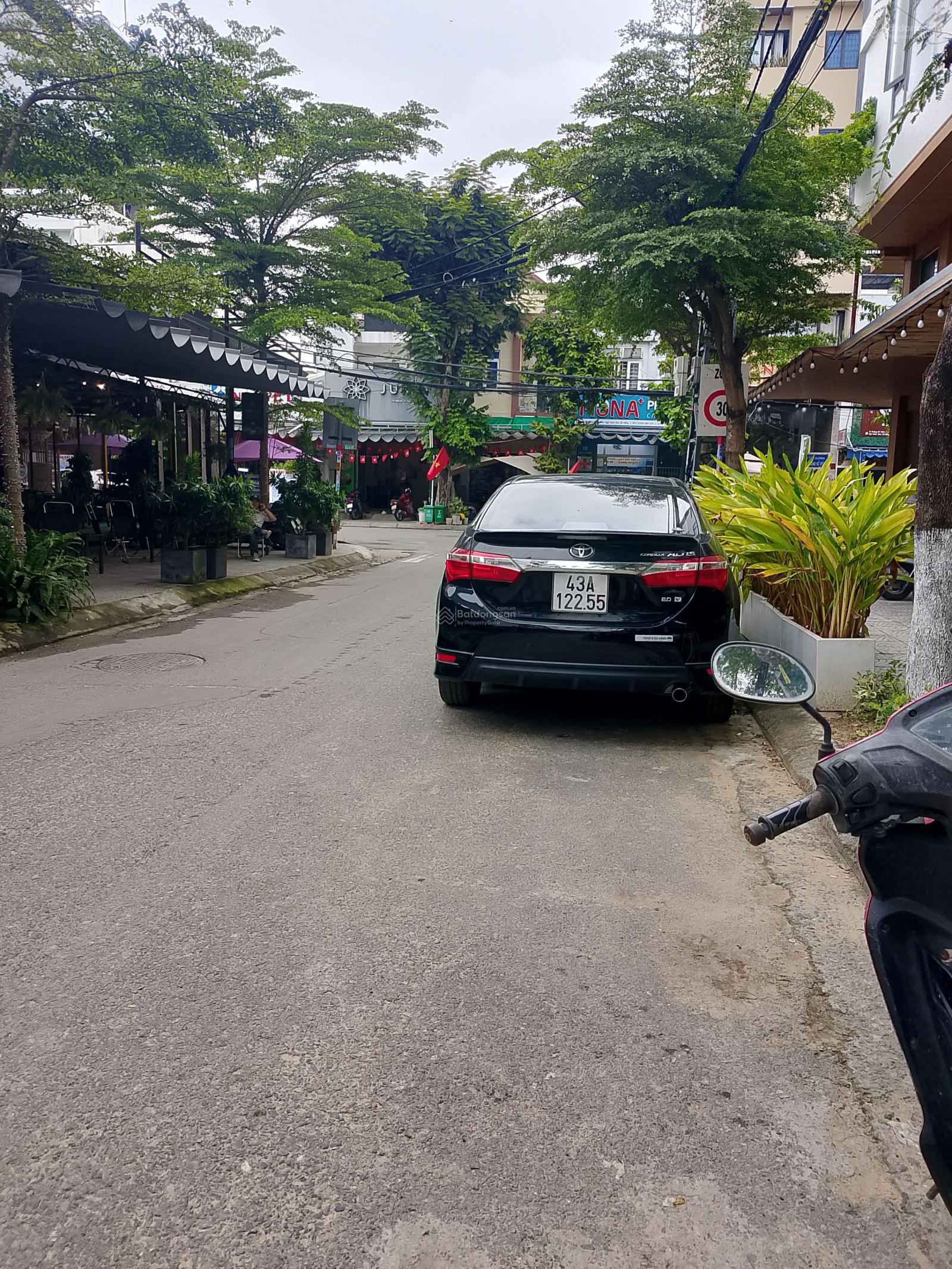 BÁN LÔ GÓC 2 MẶT TIỀN ĐẮC ĐỊA HOÀNG KẾ VIÊM - KHU PHỐ TÂY AN THƯỢNG - ĐÀ NẴNG. LH MY 0935 872 ***.