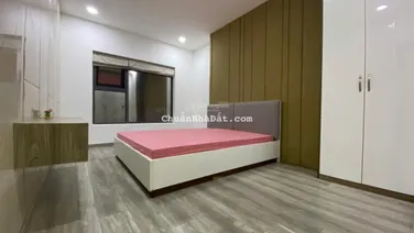 Bán căn hộ 3 phòng ngủ Riva Park Quận 4 106m², full nội thất cao cấp, nhà mới đẹp giá 7.5 tỷ