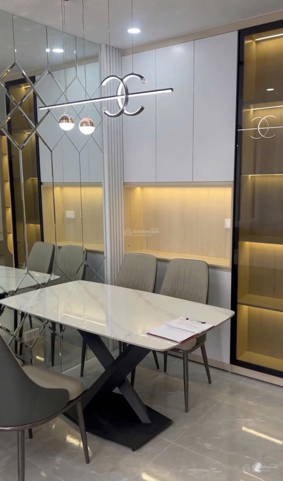 CHO THUÊ 2 NGỦ - 2 WC - CHUNG CƯ 384 LÊ THÁNH TÔNG .