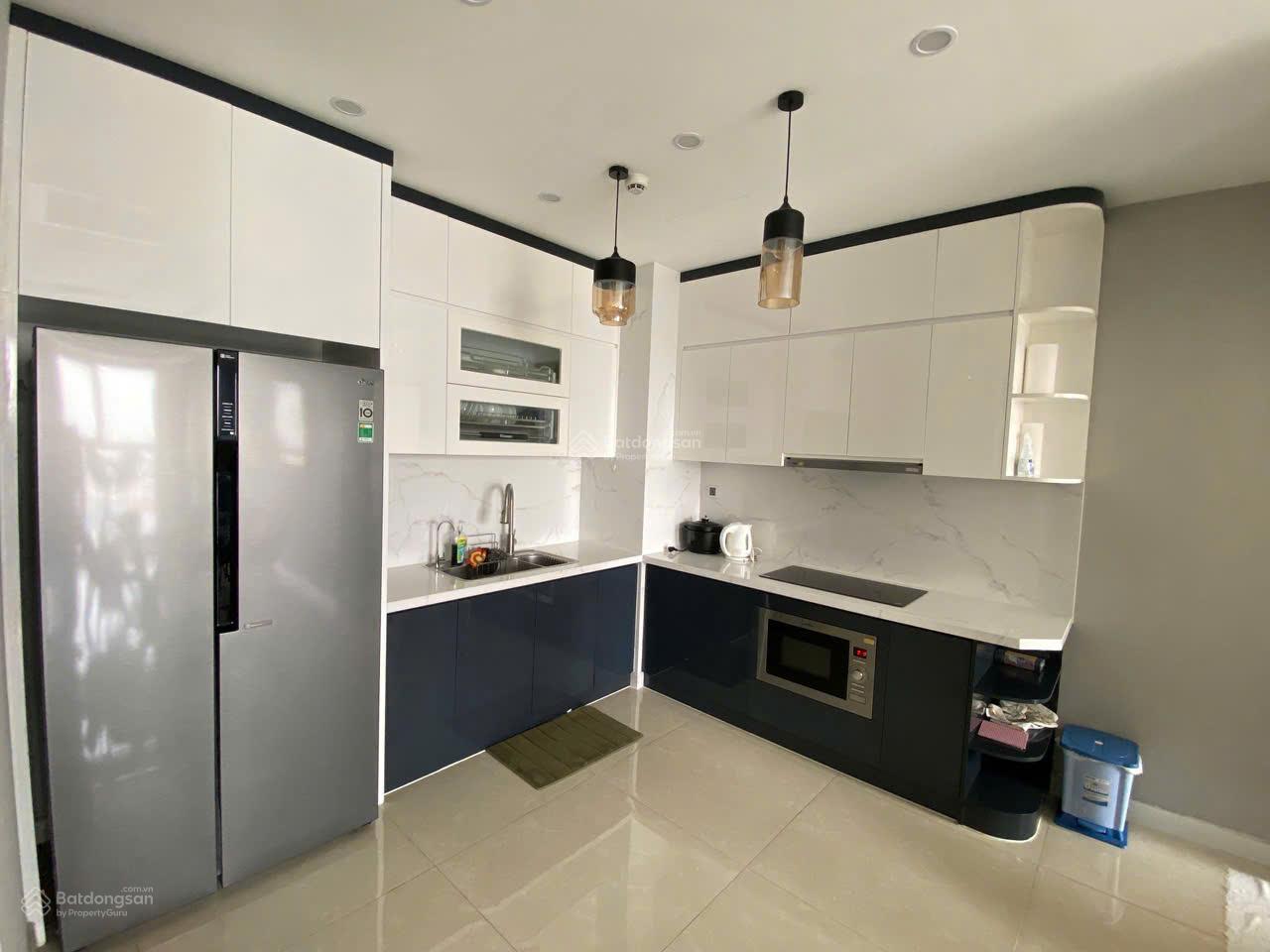 Bán căn hộ Hoà Bình Green - Đường Bưởi - Ba Đình 108m2 - 3PN 2VS 10 tỷ tầng trung, sẵn nội thất Bán căn hộ Hoà Bình Green - Đường Bưởi - Ba Đình 108m2 - 3PN 2VS 10 tỷ tầng trung, sẵn nội thất