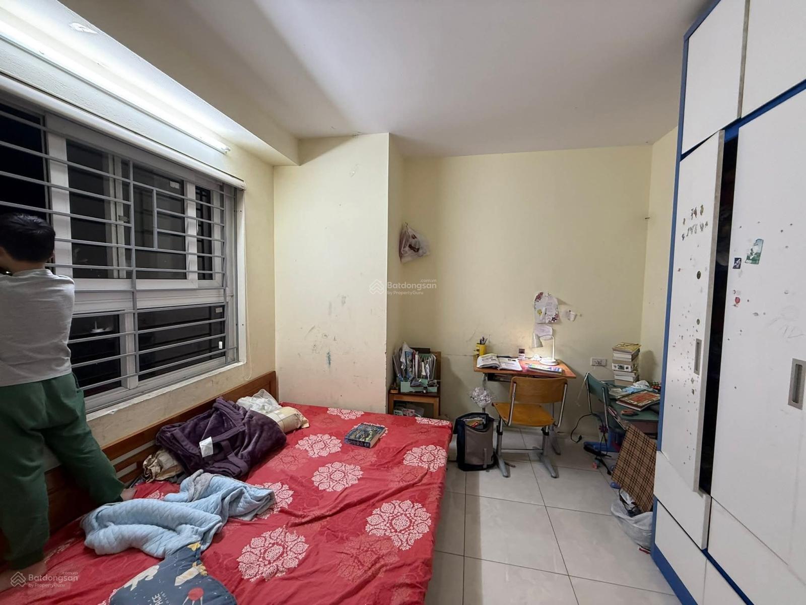 Chính chủ bán căn 70m 2 ngủ 2wc 2 ban công tại Đại Kim building 162 Trần Hòa 0989 996 ***