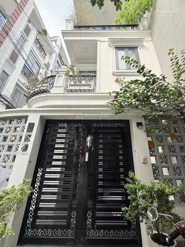 Chỉ 9Tỷ Nhỉnh xíu có nhà ngon XE HƠI ĐỔ CỬA - 3 Tầng Mới Đẹp x 52m2 - Huỳnh Văn Bánh, Đặng Văn Ngữ