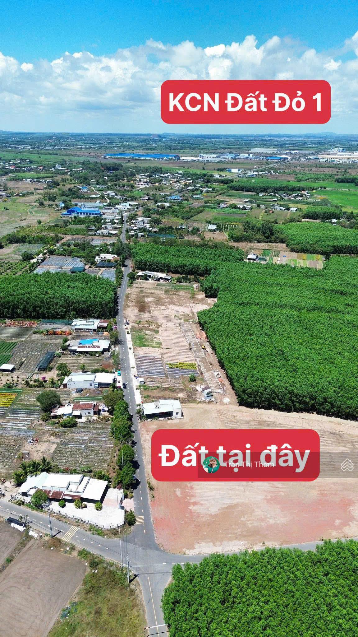 ĐẤT ĐỐI DIỆN CỔNG CHÍNH KCN ĐẤT ĐỎ  RẤT PHÙ HỢP XÂY TRỌ