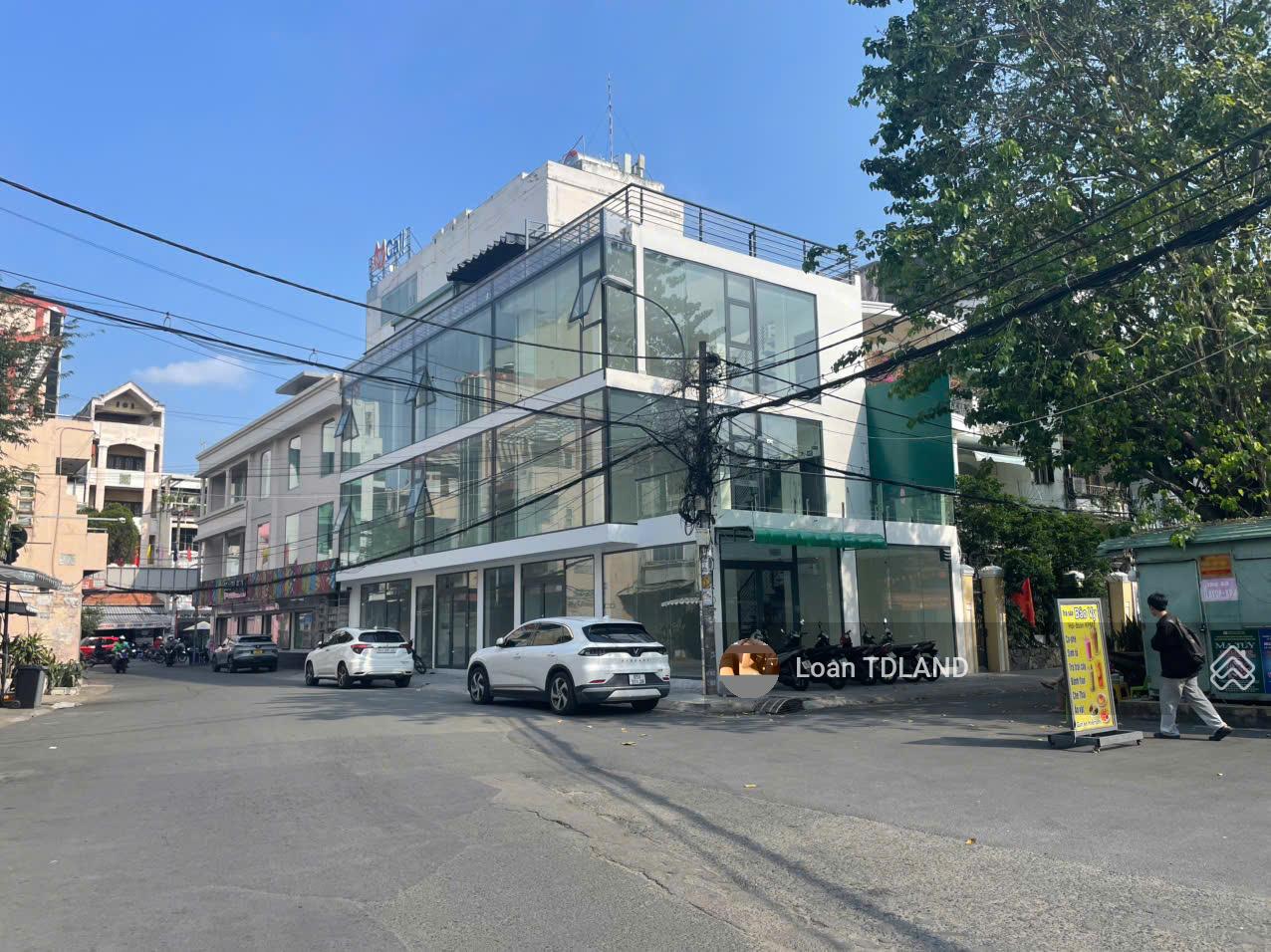 CHO THUÊ CĂN GÓC 2MT- ĐƯỜNG NGUYỄN GIA TRÍ [QUẬN BÌNH THẠNH] [NGANG 8M]