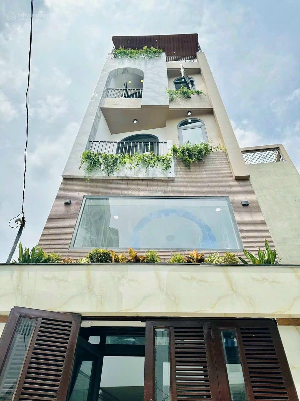 Bán nhà mặt tiền kinh doanh An Dương Vương phường 3 quận 5, DT: 3.4x10m, 3 lầu, giá 18.5 tỷ