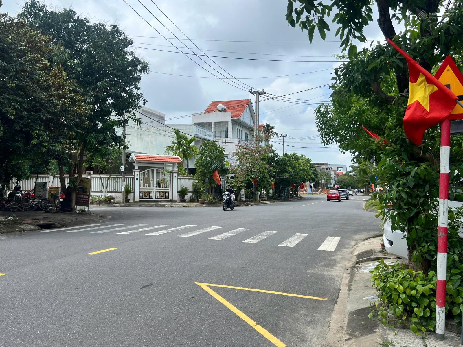 Bán đất MT đường 10m5 Mẹ Thứ, Hòa Xuân, gần Võ Quảng, DT 100m2, giá 6 tỷ 4 tl