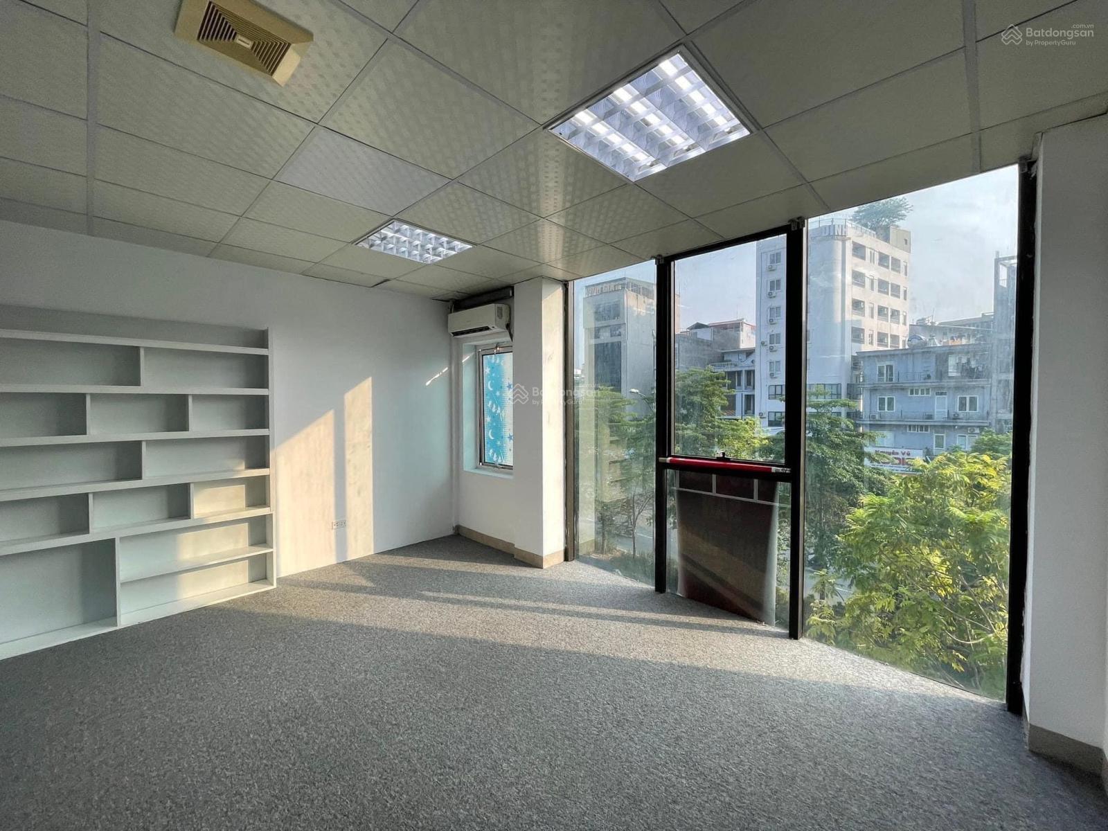 Chính chủ cho thuê văn phòng mặt đường Khương Đình, liên hệ ngay