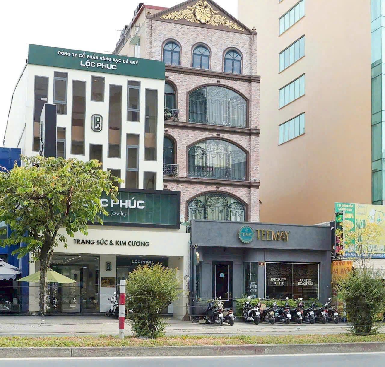 PHỐ THƯƠNG MẠI MẶT TIỀN PHAN XÍCH LONG, QUẬN PHÚ NHUẬN - DT 6x10M - 6 TẦNG - 180TR/TH - GIÁ 38 TỶ PHỐ THƯƠNG MẠI MẶT TIỀN PHAN XÍCH LONG, QUẬN PHÚ NHUẬN - DT 6x10M - 6 TẦNG - 180TR/TH - GIÁ 38 TỶ