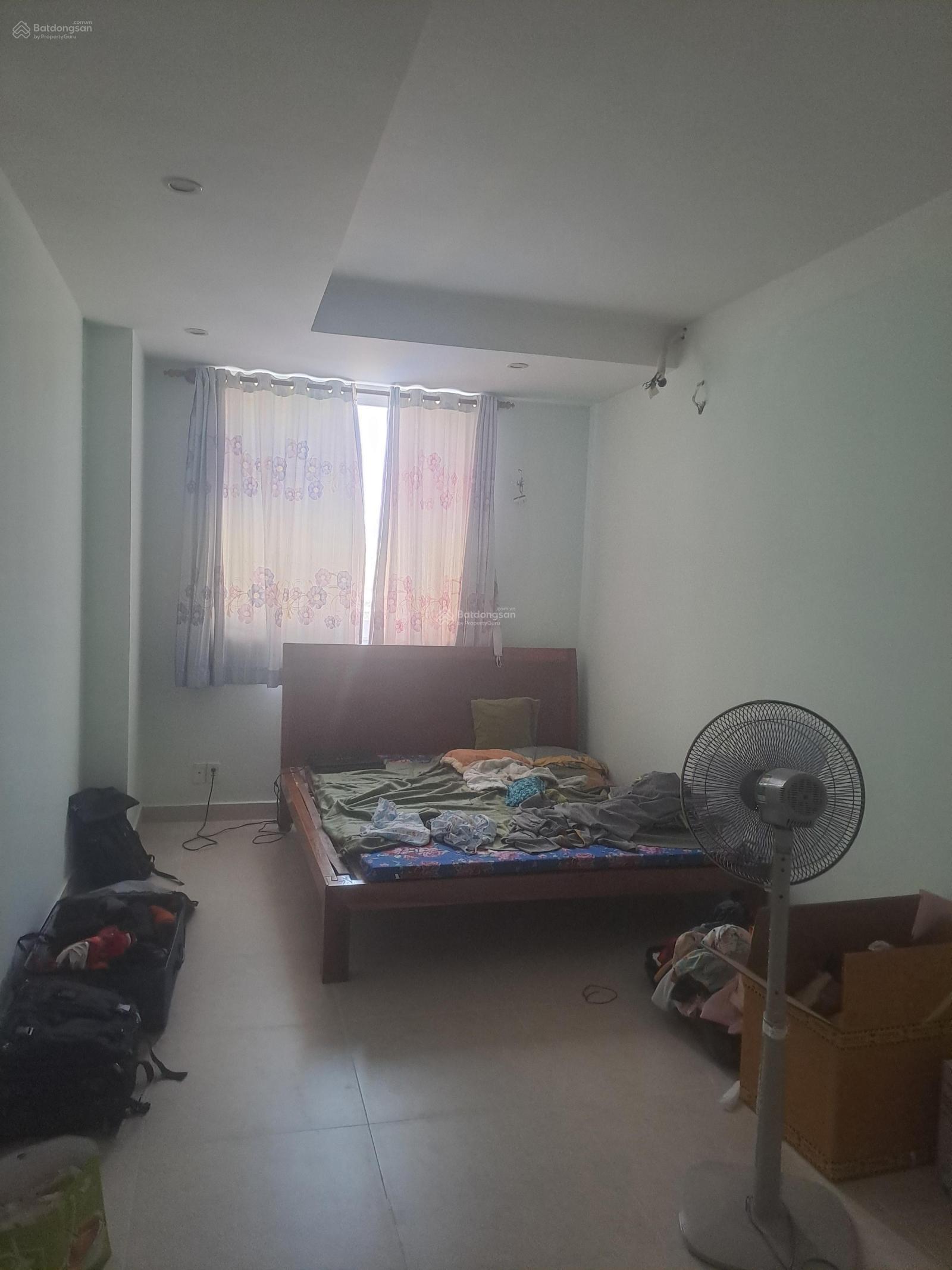 Cho thuê căn hộ 2pn - nhà mới sơn- Có sẵn MNN+ Giường*Cc BellezaQ7- view sông-Giá 9 triệu