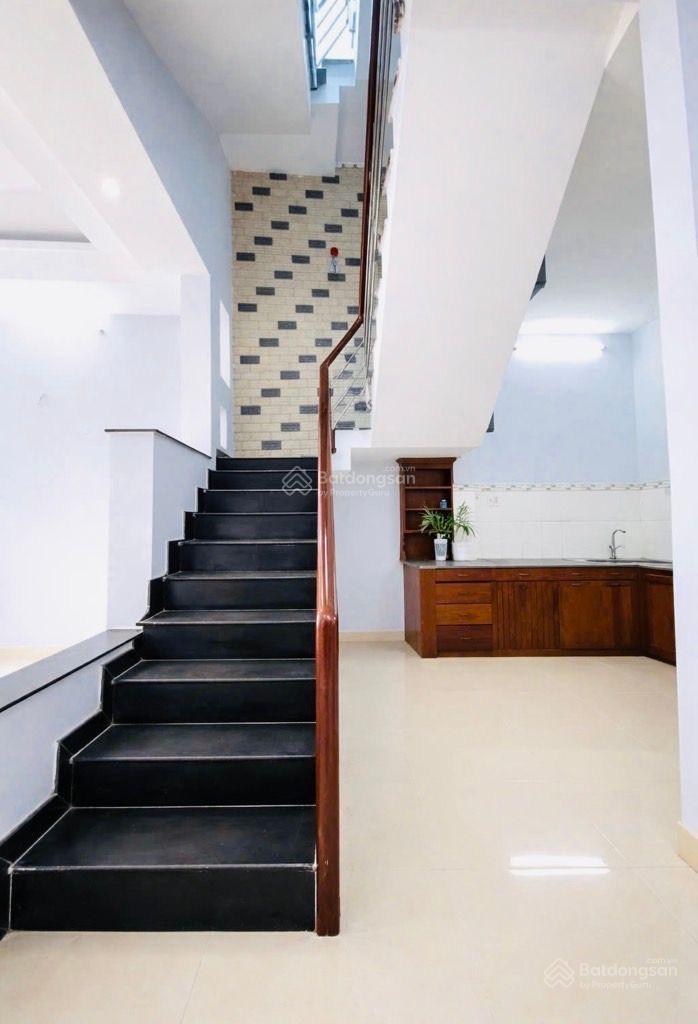 NHÀ SIÊU PHẨM 3 TẦNG - 78m2 - NGANG 5M- HXH NGAY TỈNH LỘ 10 - KẾ KHU TÊN LỬA - CHỈ 5 TỶ HƠN CHÚT