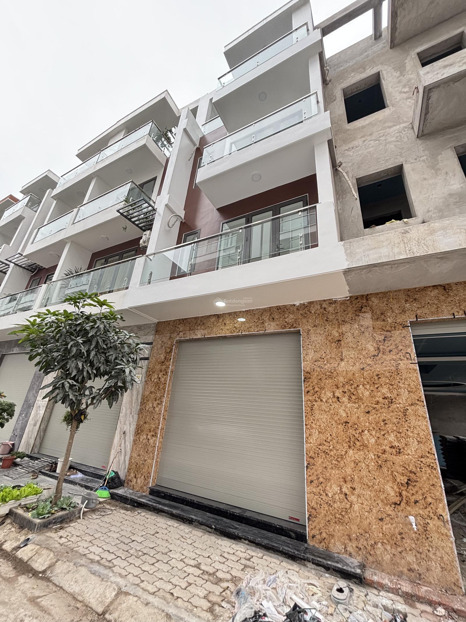 4 tầng đẹp đường 3 ô tô- Hùng Vương- Hồng Bàng