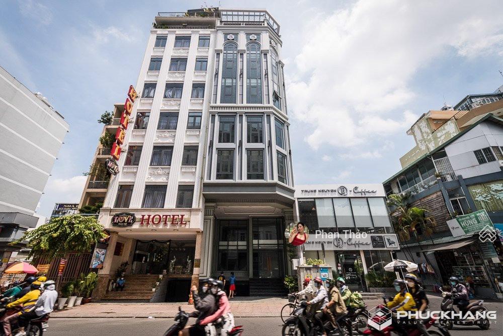 Tòa CHDV cao cấp Quận 1-Ngay Hai Bà Trưng-Trần Quang Khải-15x25m-Hầm 7 Tầng-HĐT 500tr-Giá 170 Tỷ