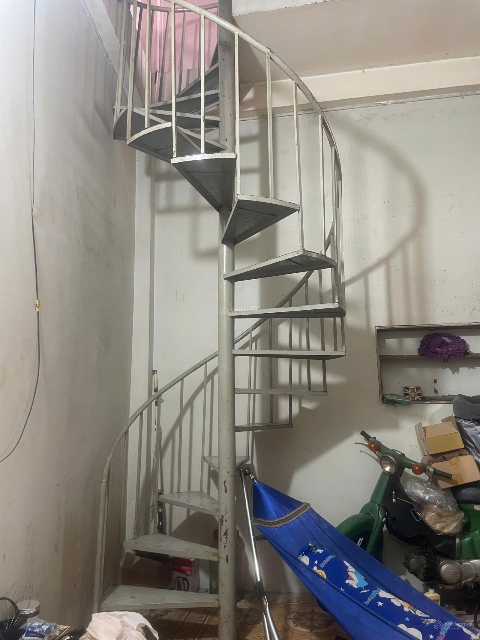 Bán Nhà tại Nguyễn Văn Mại, cách nhà ga T3 Sân bay TSN 700m