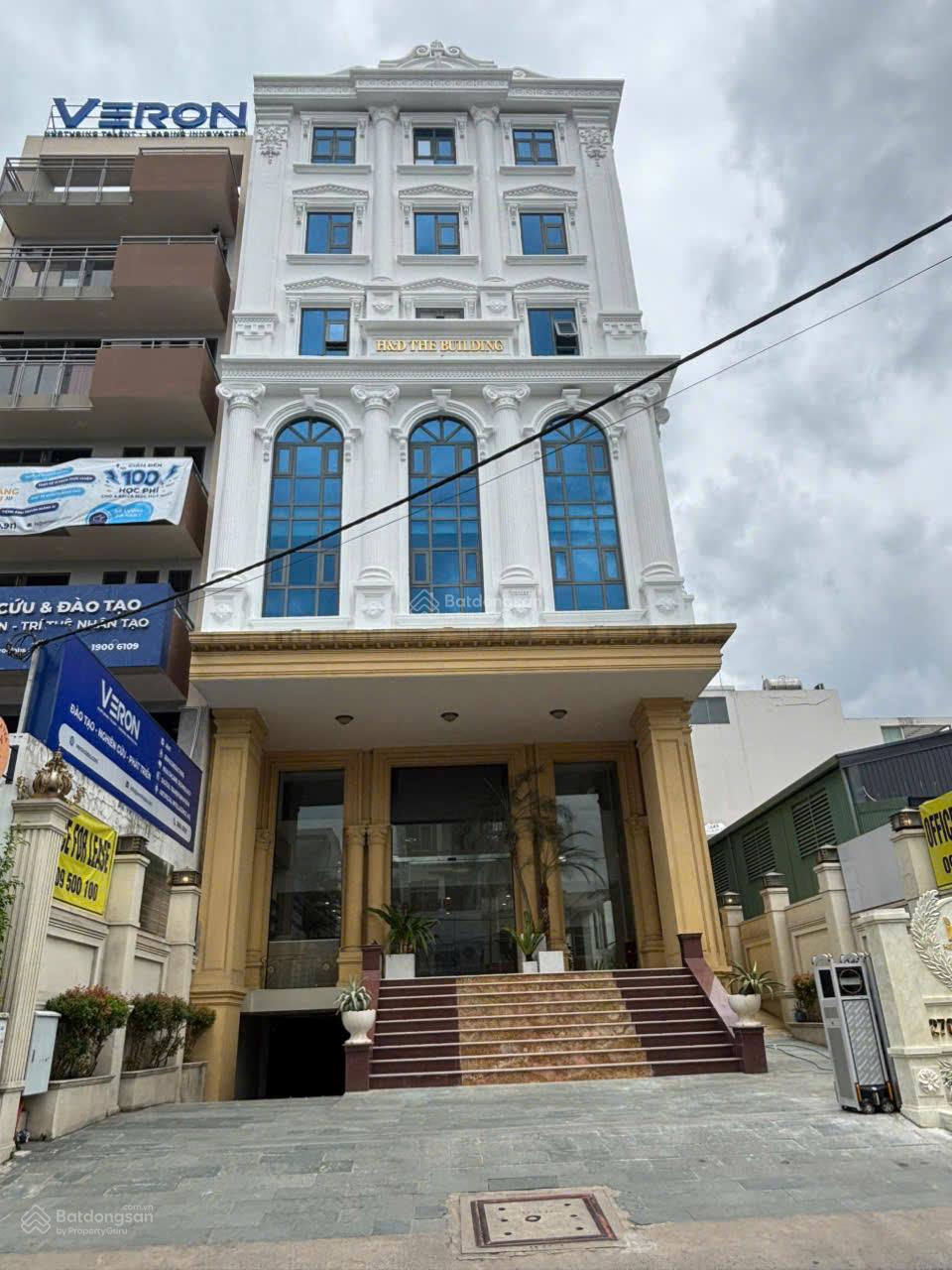 BÁN TÒA NHÀ MẶT TIỀN XUÂN THỦY, THẢO ĐIỀN - DT 7x30M - HẦM 7 TẦNG - 380TR/TH - GIÁ 135 TỶ