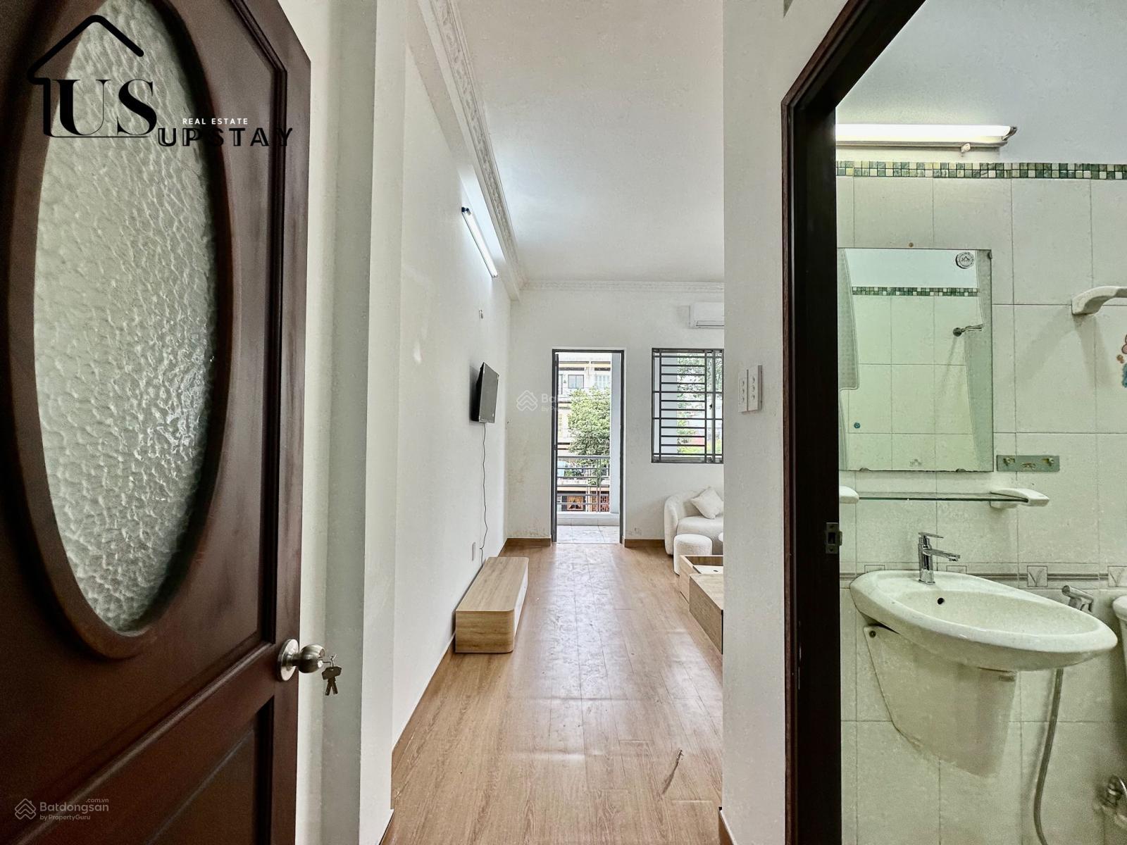 1PN 42m2 cách Đại Học Y Dược Quận 5 chỉ 2 bước chân, nhà mặt tiền giá sinh viên