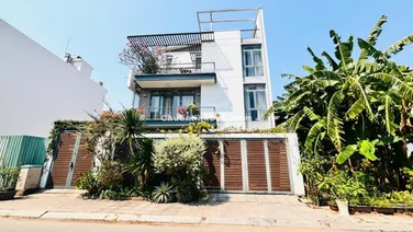 BÁN BIỆT THỰ QUỐC HƯƠNG, THẢO ĐIỀN - DT 7x20M - 3 TẦNG - GIÁ 41 TỶ