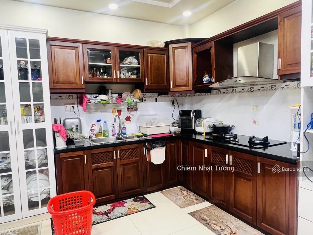 Biệt thự khu tên lửa giáp AEON bình tân, 4 tầng kiên cố, 7,6m x 33m(250m2) khiếu năng Tĩnh,